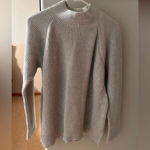 Light gray Gap sweater XL